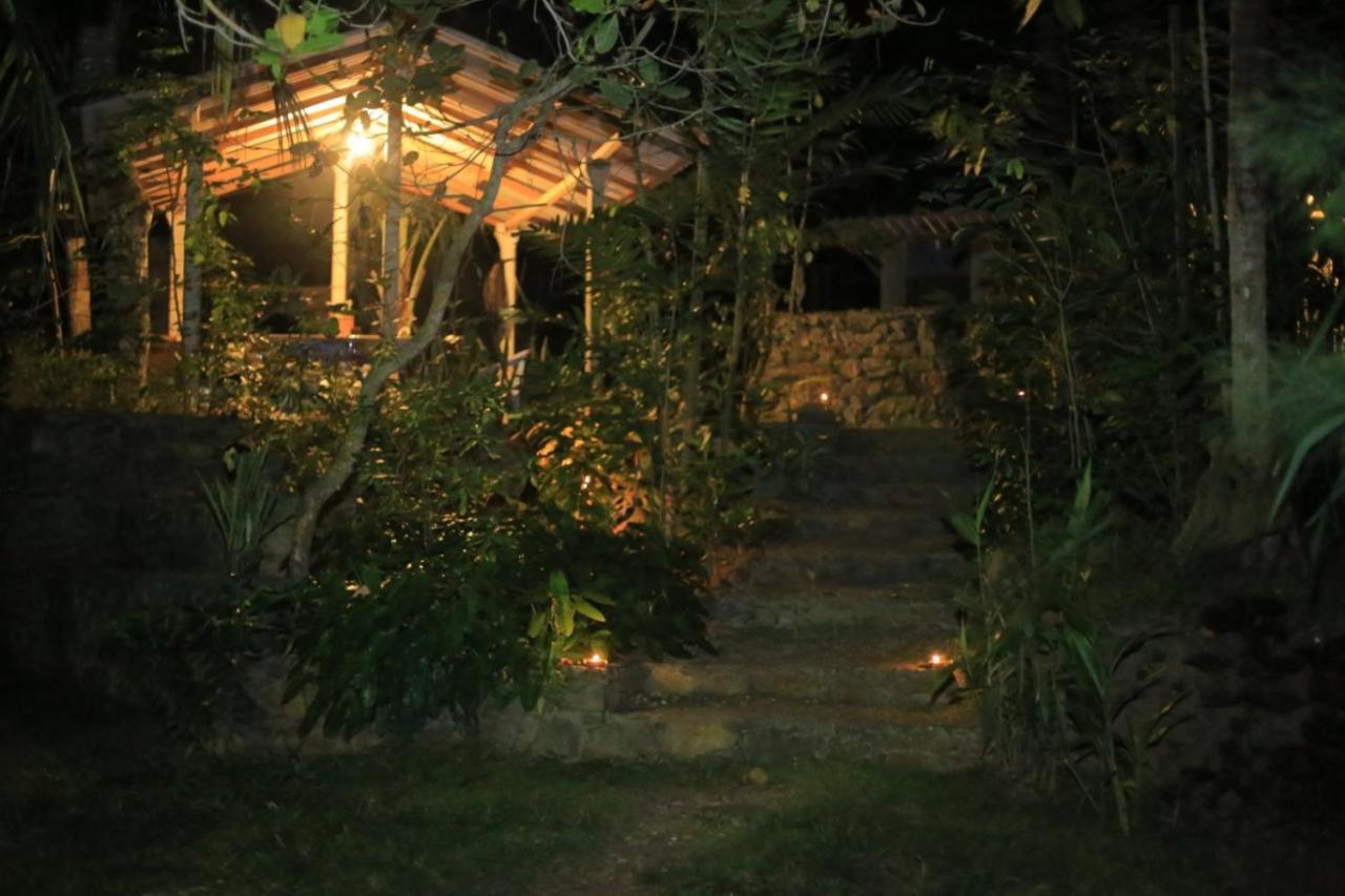 Hidden Well Hiriketiya Pansiyon Dikwella Dış mekan fotoğraf